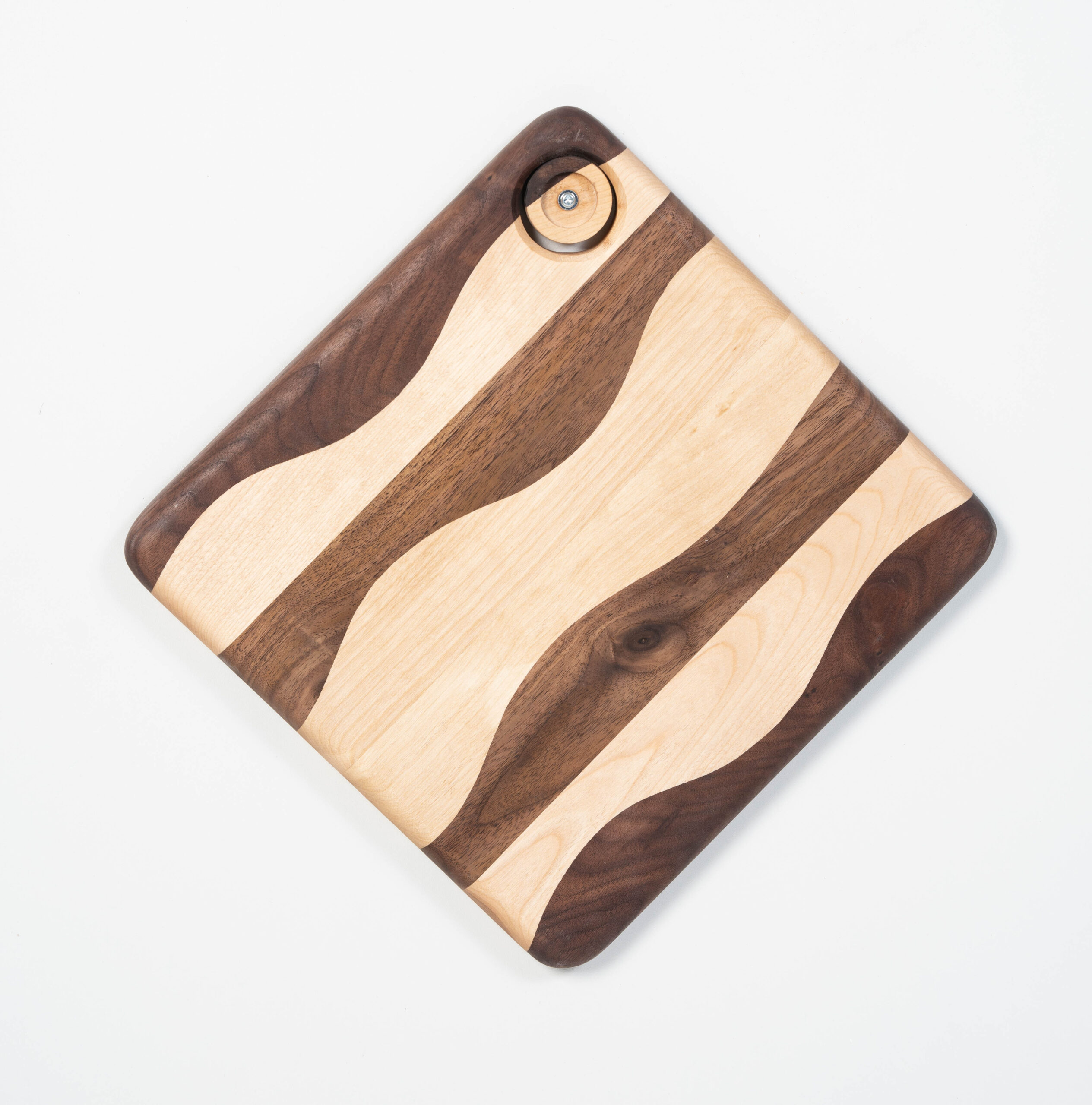 L7 - Planche à découper suspendu