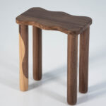 MÕA – Tabouret ondulé